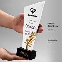 Trophée Souvenir Aigle en Cristal avec Base en Marbre en Forme de Couteau, Logo Laser Personnalisé et Impression UV 3D