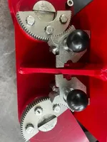Gaosheng Lift Premium Otomatik 2 Kolon Portal Araç Kaldırma Makinesi Araç Lifti Yüksek Kapasiteli 5.5t Oto Lift Kolay Kullanımlı Araç Lifti