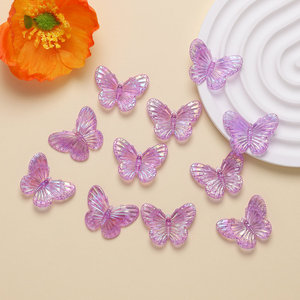 Breloques papillons irisées en acrylique pour accessoires de bijoux DIY, pendentifs, décorations, accessoires pour cheveux, coiffes, fournitures artisanales - Product Image 1