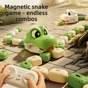Auto Giocattolo a Forma di Serpente con Telecomando Magnetico Stile TikTok QC2020, Indice di Flusso 50kGmm, per Bambini e Ragazzi, Gioco a Due Giocatori - Product Image 1