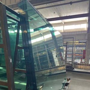 Cina fabbricata vetro Float trasparente 4mm-19mm per la decorazione solare a prova di <span class=keywords><strong>proiettile</strong></span> applicazioni industriali e palestra per bagni - Product Image 2