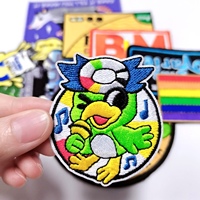 Patch brodé en chenille thermocollant personnalisé en gros pour vestes pour hommes, vestes bomber à manches en cuir et vestes de baseball