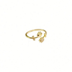 Ensemble de bijoux pour femmes Tulip en argent 925 plaqué or avec collier, boucles d'oreilles et bague pour les occasions de fête - Product Image 6