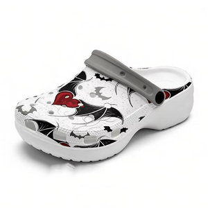 <span class=keywords><strong>Sandalias</strong></span> de algodón EVA transpirables, antideslizantes, estilo Croc, con estampado oscuro, personalizadas, exclusivas para exportación, para <span class=keywords><strong>hombre</strong></span> y mujer - Product Image 1
