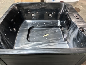<span class=keywords><strong>Jacuzzi</strong></span> Cuadrado para Jardín de 1.8m (6 pies) a <span class=keywords><strong>Precio</strong></span> Económico, con 22 Jets, Música Bluetooth, Escaleras, Cubierta y Calentador - Product Image 5
