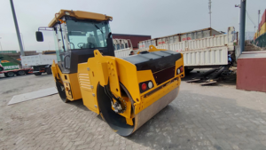 حالة جديدة <span class=keywords><strong>8ton</strong></span> 8.3ton مصغرة جهاز التحكم عن بعد اسطوانة مزدوجة اهتزازية الأسطوانة XD83VT محرك تحمل 82kW السلطة 1 سنة الضمان ل - Product Image 6