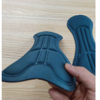 Vente en gros de matériel cycliste : Selle de vélo haute performance avec coussinets découpés pour le triathlon, pour hommes et femmes