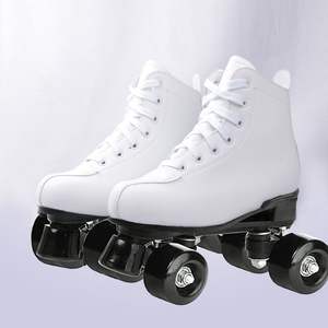 <span class=keywords><strong>Patines</strong></span> <span class=keywords><strong>Profesionales</strong></span> Clásicos de Cuatro Ruedas para Adultos, de Doble Fila, Recreativos, Artísticos, para Alquiler, de Cuero, con Luces LED, para Exteriores, Zapatos de Patinaje con Ruedas de PU - Product Image 3