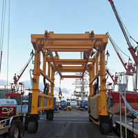 Grue à portique sur pneus en caoutchouc anti-corrosion de 50 tonnes pour terminal côtier