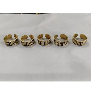 Anillo Unisex de Acero Inoxidable con Diseño de Kuffiya Palestina, Joyería Árabe, Regalo, Anillo de Moda para Uso Diario - Product Image 5