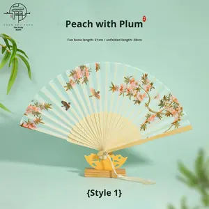 Abanico Plegable de Bambú, Estilo Vintage, Abanico Tradicional Chino de Seda con Diseño Floral y Borla de Bambú - Product Image 4