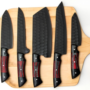 Ensemble de couteaux de chef en acier au carbone 5 pièces, faits à la main, ambidextres, ultra-affûtés, résistants à la rouille, avec étui en cuir |   Cadeau Parfait pour Lui - Product Image 1