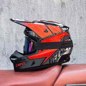 2025 nouveaux casques de sécurité nouveau moteur de voiture électrique tout-terrain course Dirt Bike <span class=keywords><strong>vtt</strong></span> moto casques Motocross casque - Product Image 3