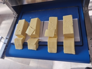 Nouvelle ligne de <span class=keywords><strong>d</strong></span>écoupe de fromage et de pain grillé à ultrasons pour usine robotisée, équipement de boulangerie en gros, 220V, haute productivité, écran tactile - Product Image 5