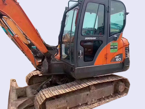 Excavadora de ruedas Doosan DX60 usada, modelo 2023, motor de excavadora de construcción de 6 toneladas, modelo Original barato de bajas horas - Product Image 2