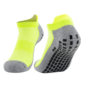 Chaussettes de sport de <span class=keywords><strong>football</strong></span> pour jeunes hommes de haute qualité, antidérapantes, avec fonction de massage, respirantes, absorbant la transpiration, anti-odeurs, pour le printemps - Product Image 1