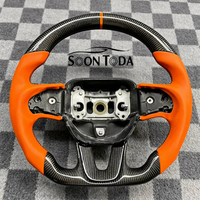 Volant de voiture en fibre de carbone personnalisé, best-seller, adapté aux accessoires de voiture Dodge Challenger SXT GT RT SRT Hellcat