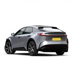 Toyota BZ5 2025 550 PRO, Vehículo Eléctrico Puro de Toyota, SUV de 5 Plazas con Gran Autonomía de 550 Km, Color Plata Radiante - Product Image 2