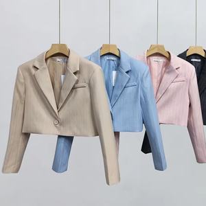 Blazer Corto Casual Personalizado OEM/ODM, Nuevo, Color Sólido con Rayas Finas - Product Image 1