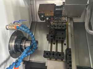 Centre d'usinage de haute précision, tour CNC 2 axes avec broche simple, commande FANUC/SYNTEC, porte-outils 8 postes, utilisation facile - Product Image 5