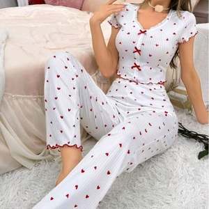 I-0630 Pijama de Mujer para Dormir, Estampado de Corazones, Transpirable, Cuello en V, Lazo, Cintura Alta Elástica, Manga Corta - Product Image 3