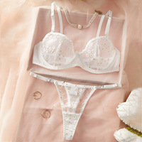Ensemble de lingerie en dentelle brodée marguerite blanche pour femme, soutien-gorge à armatures et culotte taille haute, sous-vêtements de mode, vente en gros