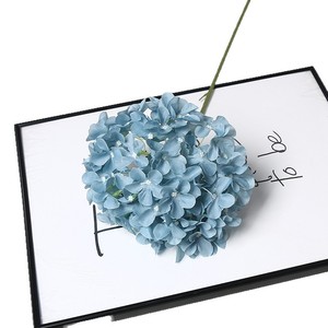 Bouquet de fleurs artificielles bleues Lichao en soie mélangée, accessoires de photographie de mariage en extérieur, décorations pour la maison, tissage artisanal - Product Image 5