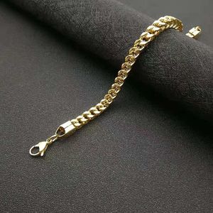 สร้อยข้อมือสแตนเลสสตีล 6 มม. 22 ซม. สีทอง สีเงิน สีดำ สไตล์ฮิปฮอป เครื่องประดับผู้ชาย ดีไซน์เรขาคณิต สร้อยข้อมือแฟชั่น - Product Image 2