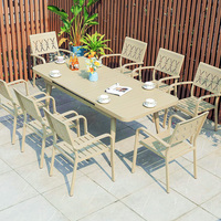 Ensemble de table et de chaises de salle à manger en aluminium extensible, résistant à l'eau et au soleil, conçu sur mesure