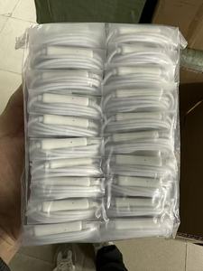 Écouteurs intra-auriculaires filaires mini discrets <span class=keywords><strong>Funky</strong></span> 3,5 mm en métal, chipset JL, qualité sonore Hi-Fi, étanchéité IPX3, compatibles avec toutes les prises - Product Image 2