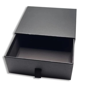 Caja de Regalo Deslizable de Cartón Rígido Kraft con Cinta de Tirar - Product Image 2