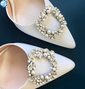 Adornos superiores <span class=keywords><strong>para</strong></span> <span class=keywords><strong>zapatos</strong></span>, Clips <span class=keywords><strong>para</strong></span> <span class=keywords><strong>zapatos</strong></span> con flores de cristal, hebilla de Metal desmontable <span class=keywords><strong>para</strong></span> mujer, sandalia, adorno de vampiro, joyería - Product Image 5