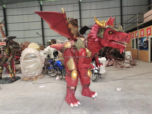 Costume de <span class=keywords><strong>dinosaure</strong></span> adulte réaliste de modèle animé, nouveau design, taille réelle, mouvement de marche, costume de <span class=keywords><strong>dinosaure</strong></span> <span class=keywords><strong>rouge</strong></span>, costume de dragon - Product Image 2