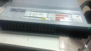 Serveur en rack PowerEdge R7525 avec 12 baies de disques durs de 3,5 pouces, processeur EPYC 7252, 2x1 Go RDIMM - En stock - Product Image 4