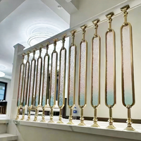 Poteaux de rampe d'escalier en aluminium de luxe, personnalisables pour la décoration intérieure de villa