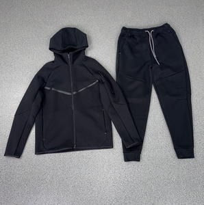 Ensemble de sweat-shirt à capuche zippé pour homme, noir et gris, avec blocs de couleur, sportif, séchage rapide, pour l'automne, avec logo design effet gouttelettes - Product Image 6