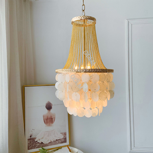 <span class=keywords><strong>Lustres</strong></span> suspendus LED en chaîne dorée de style antique américain, lampes d'ambiance, lustre en coquillages naturels pour chambre à coucher, bar, salle à manger - Product Image 1