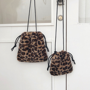 Plush Leopard Print Drawstring Crossbody Bag Mini Women's <b>Chest</b> Bag Vintage Style Portable Shoulder Bag - Product Image 1