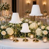 Lampe de table sans fil pour mariage, à intensité réglable par toucher, rechargeable, abat-jour plissé blanc, support en laiton, décoration d'événements, lumière portable à batterie