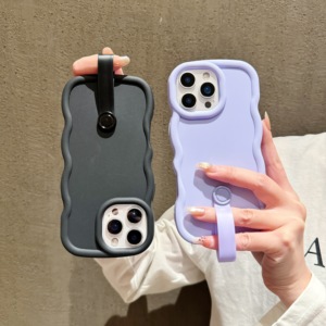 เคสโทรศัพท์แบบสายคล้องมือแฟชั่นสีพาเลทมาการอง วัสดุ TPU กันกระแทก สำหรับ 17Air 17 16 15 14 13 Promax - Product Image 4