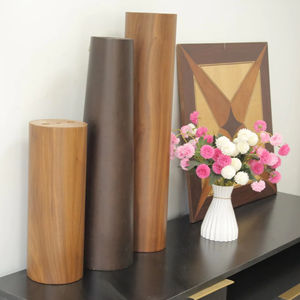 Puerta Interior Residencial Moderna de Madera Contrachapada Ecológica con Núcleo de MDF y Revestimiento de Chapa, Patas de Pilar de Madera Dura, Fabricada en Vietnam - Product Image 1