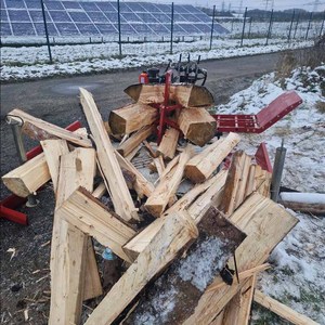 50 Ton <span class=keywords><strong>legno</strong></span> Splitter idraulico Log Splitter con Log Lifter e tavolo taglio 850mm diametro CE/EPA omologato - Product Image 6