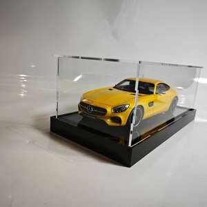 Vitrina Acrílica Transparente Moderna con Iluminación LED y Base Negra para Modelos de Autos a Escala 1/18, 1/24 y 1/64, en Oferta - Product Image 4