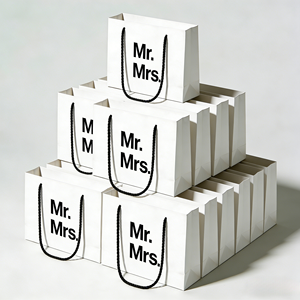 Sac en papier pour vêtements Mr et Mme, blanc, cadeaux de luxe, emballage en papier, sac de shopping réutilisable, imprimé avec une poignée en corde de chanvre pour les entreprises - Product Image 6