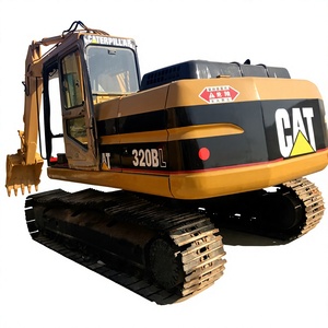 Excavatrice CAT 320BL d'occasion, équipement de terrassement, poids opérationnel de 20 tonnes - Product Image 1
