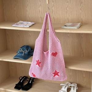 Sac fourre-tout en tricot ajouré style Ins pour femme, grande capacité, sac à bandoulière tissé, nouveau sac à main décontracté pour les vacances d'été - Product Image 5