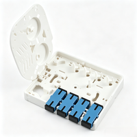 Boîtier de terminaison fibre optique de bureau 4 cœurs, boîte de distribution fibre optique FTTH 4 ports avec adaptateurs SC/LC/ST/FC et pigtails.