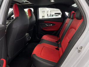 Changan UNI-T 2020 Usato, 1.5T 7DCT Benzina, Guida a Sinistra, SUV 5 Posti in Vendita - Product Image 3