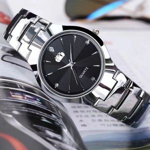 นาฬิกาคู่เรียบง่ายสำหรับผู้ชายและผู้หญิงขายส่งจากโรงงาน - Product Image 2