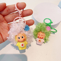 Porte-clés poupée alien aux cheveux afro, breloque en résine avec perruque, cadeau personnel unisexe pour enfants de 5 à 7 ans